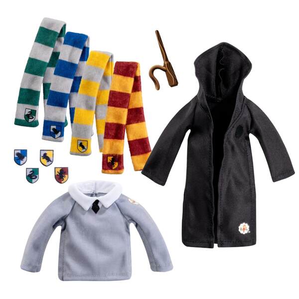 Item 556137 Harry Potter Hogwarts House Robe Set