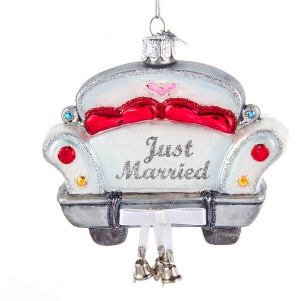 Item 101957 Noble Gems Just Married Car Ornament