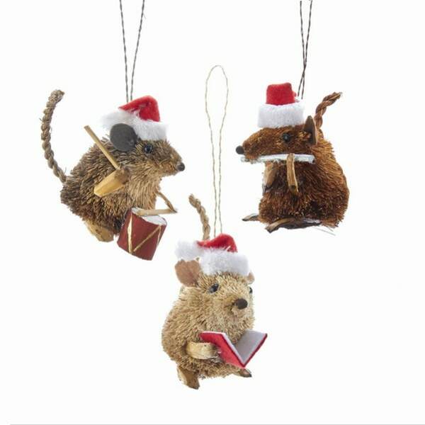 Item 102391 Caroling Mouse Ornament