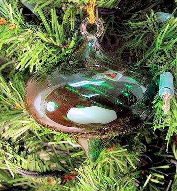 Item 186416 Christmas Green Onion Shape Ornament