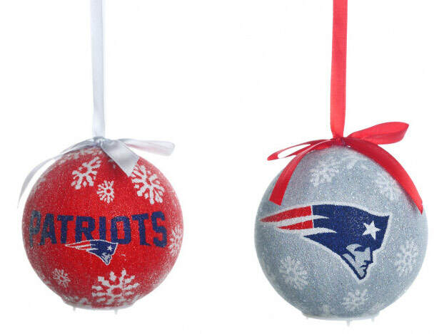 Item 421300 New England Patriots Light Up LED Ball Ornament 
