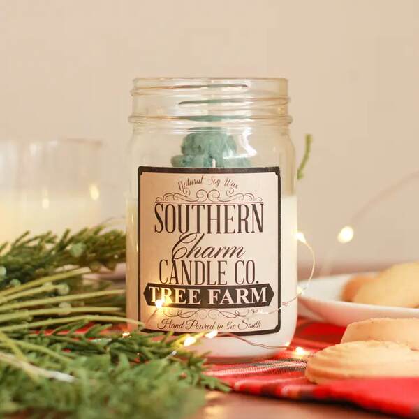Item 563014 Tree Farm Candle