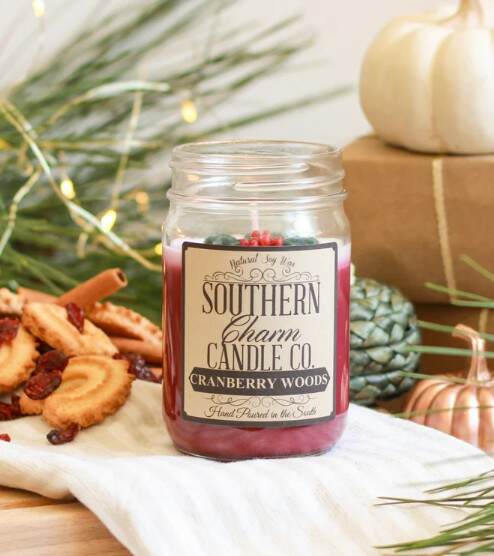 Item 563020 Cranberry Woods Candle